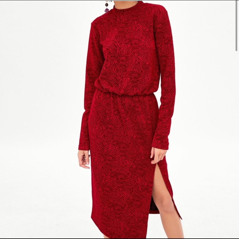 NWT Zara Red jacquard dress with slit detail